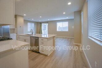 721 NW 178th Wy in Ridgefield, WA - Building Photo - Building Photo