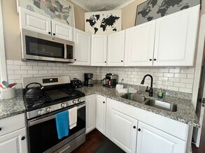 1637 W North Ave in Chicago, IL - Building Photo - Building Photo