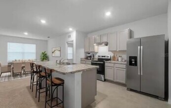 2109 Doe Run Dr in Davenport, FL - Building Photo - Building Photo