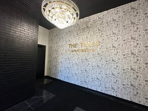 16 Hincks St in St Thomas, ON - Building Photo - Building Photo