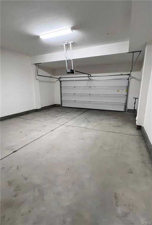 215 Sash in Irvine, CA - Building Photo - Building Photo