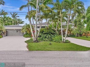 1640 NE 43rd St in Oakland Park, FL - Building Photo - Building Photo