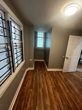 1639 S Homan Ave in Chicago, IL - Foto de edificio - Building Photo