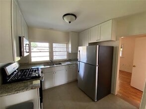 416 E William David Pkwy in Metairie, LA - Building Photo - Building Photo