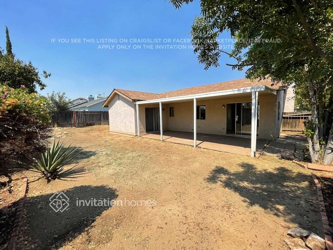 22653 Radnor Ln in Moreno Valley, CA - Building Photo - Building Photo
