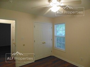 119 N Woods Dr in Henderson, NC - Building Photo - Building Photo