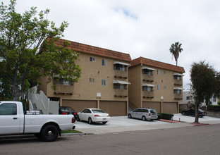 4127-4135 Hamilton St in San Diego, CA - Building Photo - Building Photo