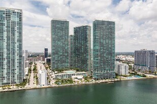 501 NE 31st St, Unit 3304 in Miami, FL - Building Photo