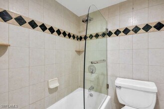 637 103rd Ave N in Naples, FL - Building Photo - Building Photo
