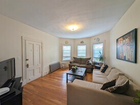 11 Porter St, Unit 3 in Somerville, MA - Building Photo