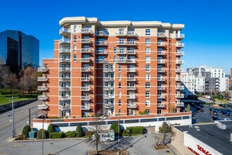 The West End in Nashville, TN - Foto de edificio - Building Photo