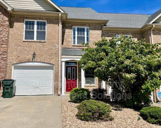 property at 30 Enchanted View Cir