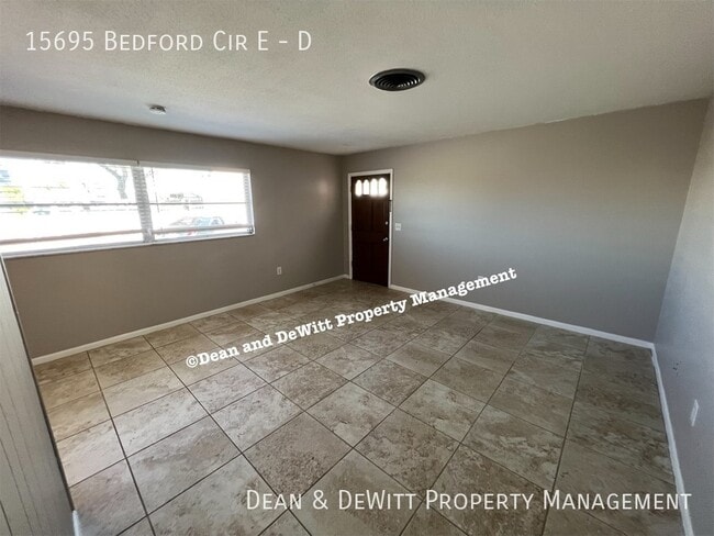 15695 Bedford Cir E in Clearwater, FL - Building Photo - Building Photo