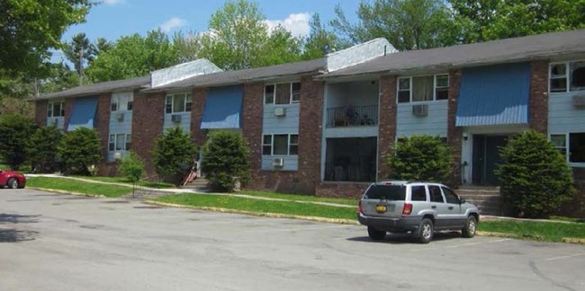 Woodlands Village Apartments in Monticello, NY - Building Photo - Building Photo