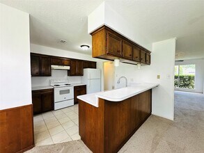 1011 Mccall Ave in Conroe, TX - Building Photo - Building Photo