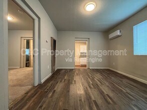 421 N Diana St in Fresno, CA - Building Photo - Building Photo