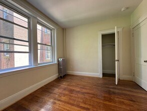 9 James St in Brookline, MA - Building Photo - Building Photo