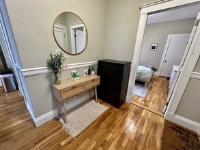 315 Allston St, Unit 3 in Boston, MA - Building Photo - Building Photo