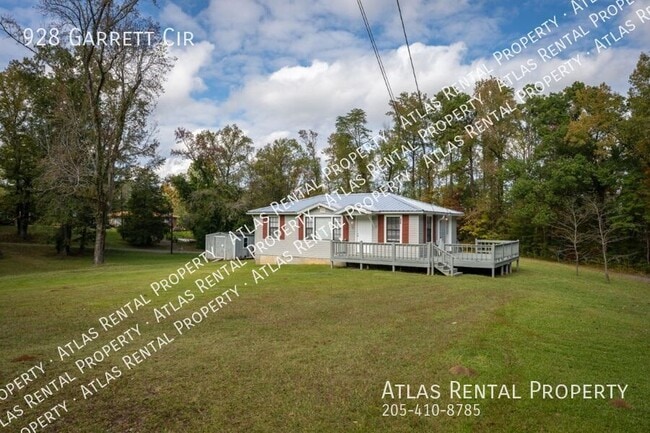 property at 928 Garrett Cir