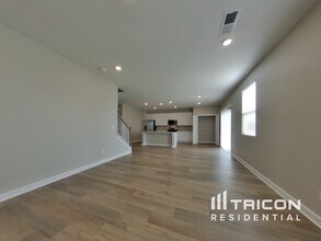5046 Lawler Ln in Old Hickory, TN - Building Photo - Building Photo