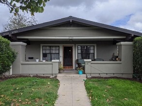 3755 Herman Ave in San Diego, CA - Building Photo - Building Photo