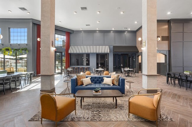 Alta Uptown in Chandler, AZ - Foto de edificio - Building Photo