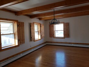102 N 5th St in Missouri Valley, IA - Building Photo - Building Photo