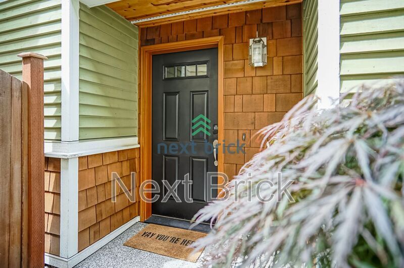 813 NW 97th St in Seattle, WA - Foto de edificio