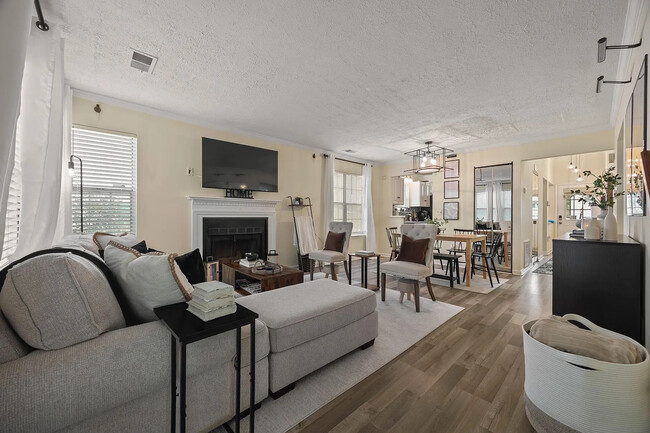 Room in House on Crestridge Ct