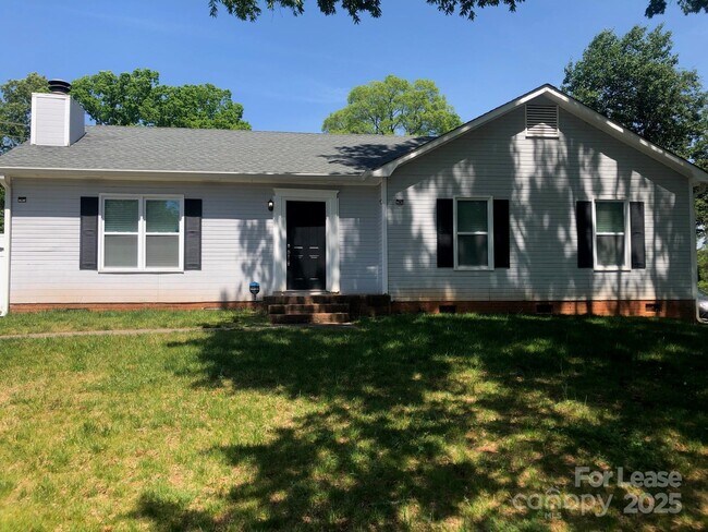 6907 Carriageway Ln in Charlotte, NC - Building Photo - Building Photo