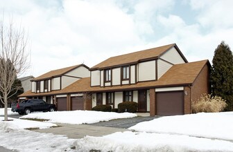 Danberry Apartment in Toledo, OH - Building Photo - Building Photo