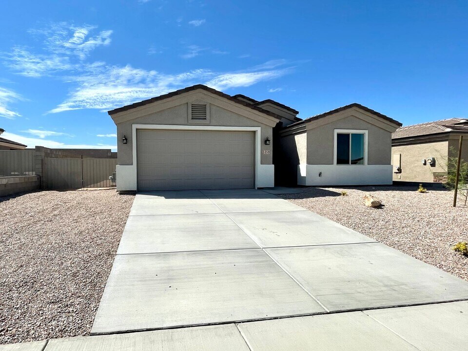 3350 Cherri Ave in Kingman, AZ - Building Photo