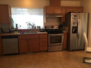 8400 49th Loop SE in Olympia, WA - Foto de edificio - Building Photo