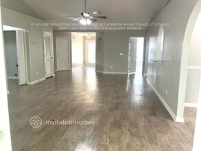 11774 Mountain Ash Rd E in Jacksonville, FL - Building Photo - Building Photo