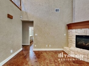 1312 Miles Ct in Ennis, TX - Building Photo - Building Photo
