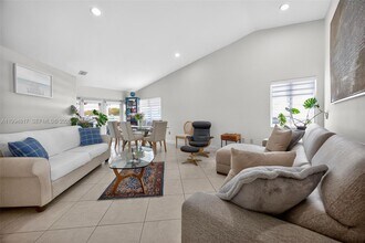 14610 SW 145th Pl in Miami, FL - Building Photo - Building Photo