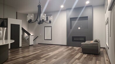 6040 Kodiak Ln, Unit 701 in Horace, ND - Building Photo - Building Photo