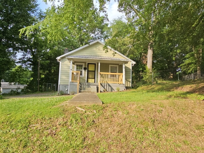 property at 508 S Laurel St
