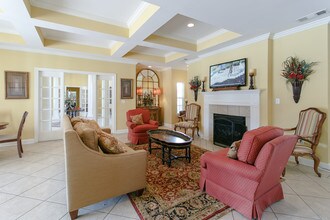 Cross Creek at Murfreesboro in Murfreesboro, TN - Building Photo - Interior Photo