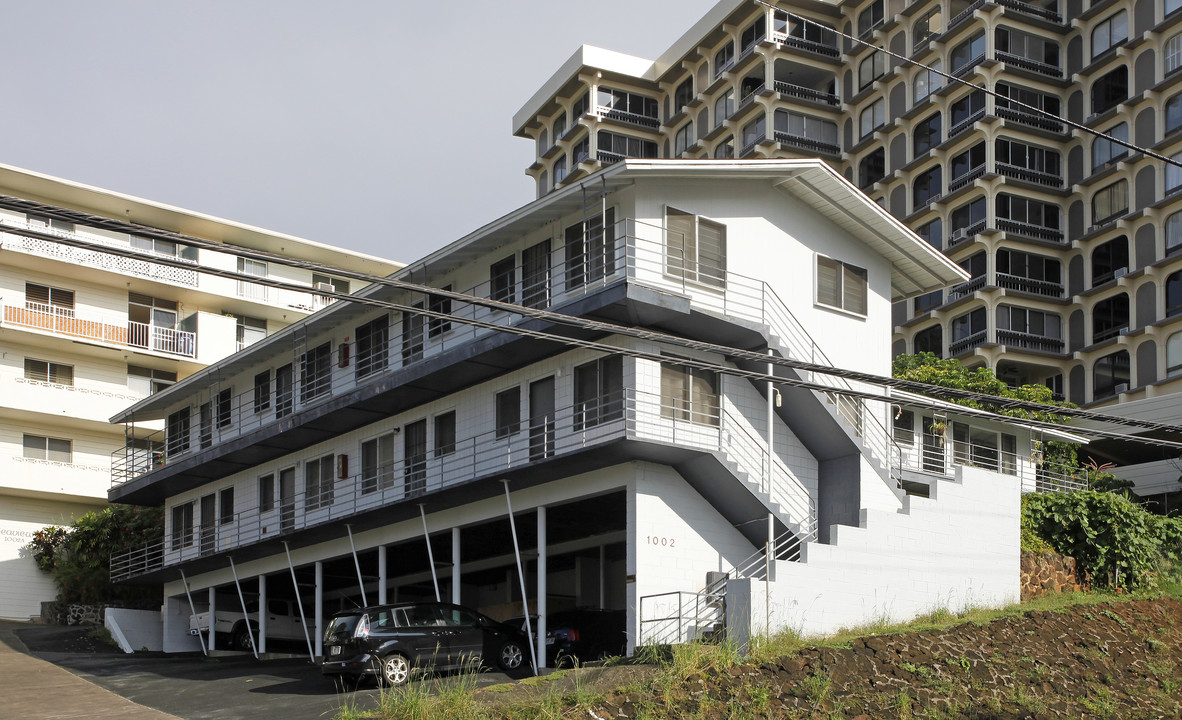 Sea View in Honolulu, HI - Building Photo