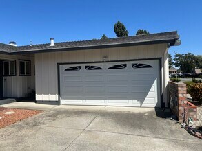 35432 Baldwin Pl in Fremont, CA - Foto de edificio - Building Photo