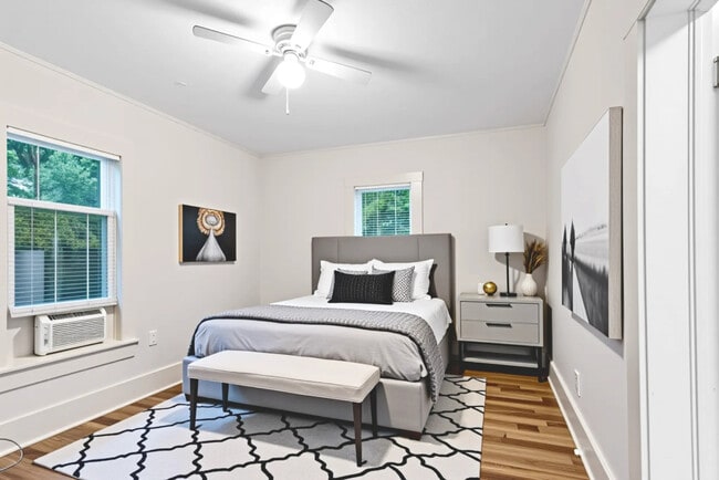 425 E Sears St, Unit Back in Denison, TX - Building Photo - Building Photo