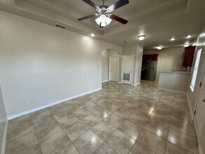 710 Alta Vista Dr in Laredo, TX - Building Photo - Building Photo