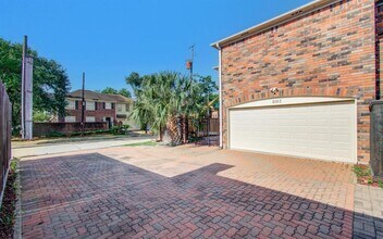 4102 Childress St in Houston, TX - Building Photo - Building Photo