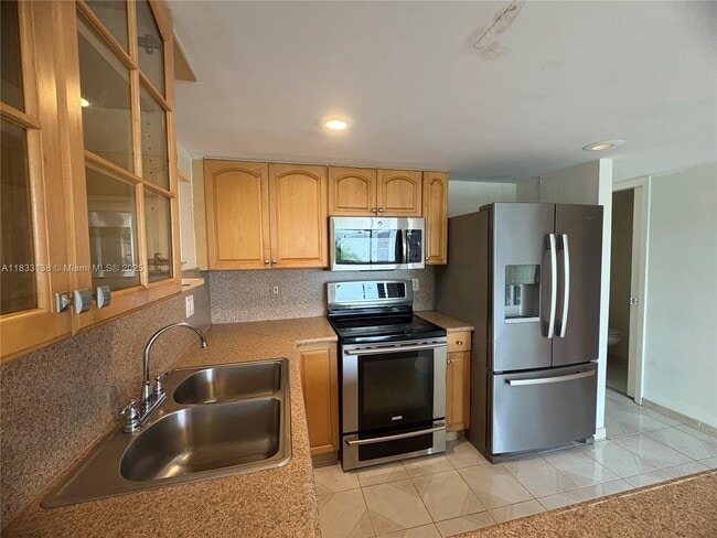 property at 5625 W 26th Ct
