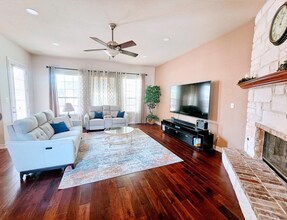2652 Salorn Way in Round Rock, TX - Building Photo - Building Photo
