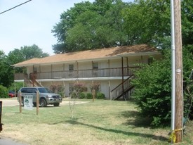 Magnolia Corner Apartments