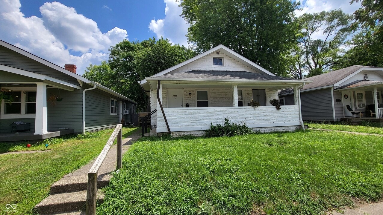 1609 S Randolph St in Indianapolis, IN - Building Photo
