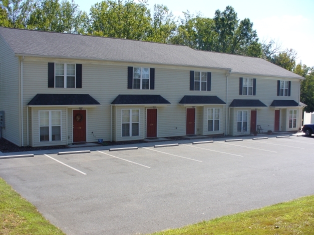 Oak Street Apartments in Stanfield, NC - Building Photo