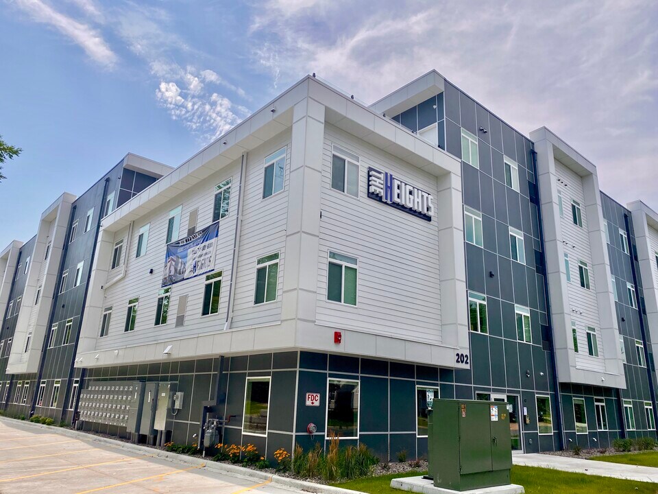 The Heights Menomonie - Student Living Photo